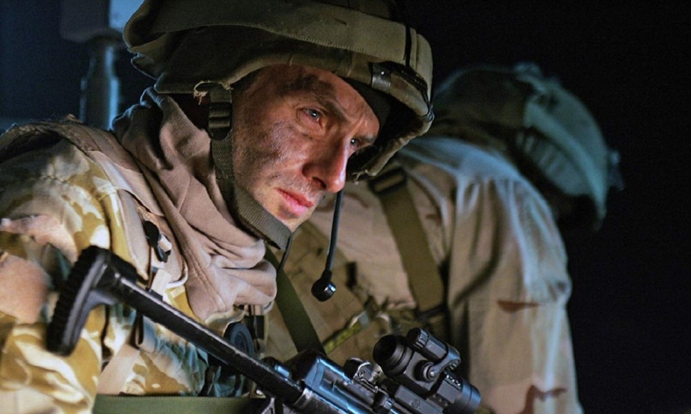 Strike Back (S1E1)